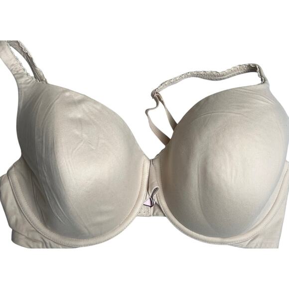 Victoria's Secret White Everywhere Push Up Bra 34DD - Picture 1 of 5